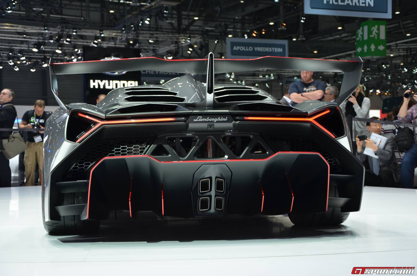 Primele imagini cu cea mai "urata" masina din lume in miscare: Costa 3 mil. euro! VIDEO