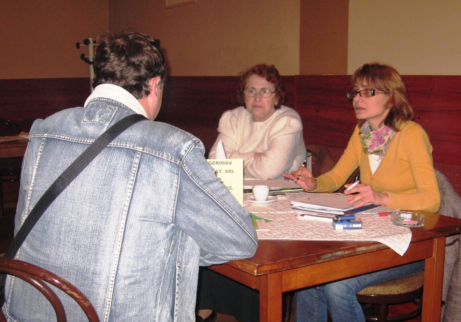 Peste 900 de locuri de munca sunt disponibile in Arad, dar numai 600 de persoane s-au interesat de ele