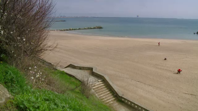 1 Mai: sudul litoralului va fi aproape pustiu. Hotelierii, resemnati ca turistii prefera Mamaia