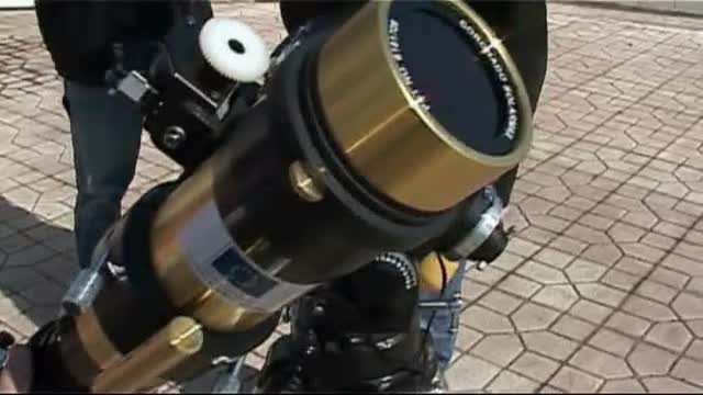 Telescoapele si lunetele, scoase in strada de Ziua Internationala Astronomiei. Unde le gasiti