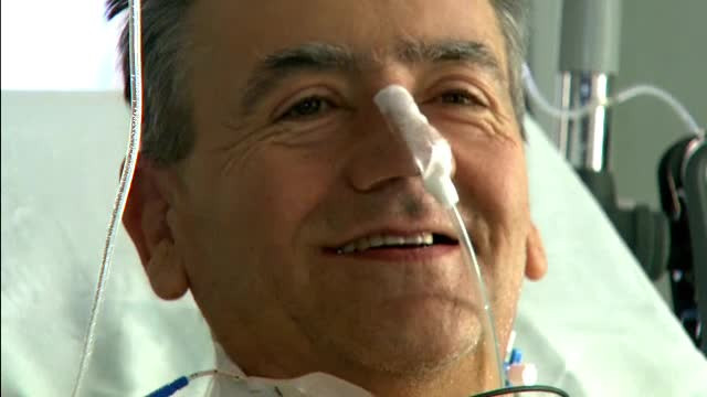 I-a cedat unei femei mai tinere ficatul care i-ar fi salvat lui viata. Acum, a venit si randul lui