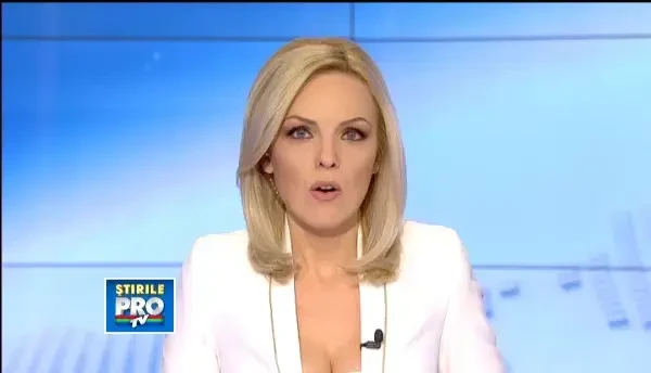 Avocat, filmat in timp ce sparge toate geamurile unei firme de pompe funebre. Ce l-a deranjat. VIDEO