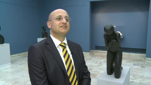 sculptura Domnisoara Pogany de Brancusi - 3