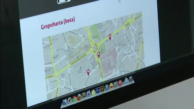 Gropometru-aplicatia care te ajuta sa eviti "craterele" de pe soselele din Romania. Cum functioneaza