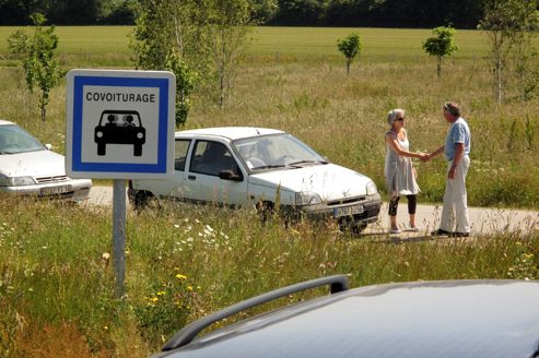 Cum pleci in concediu cu masina altuia: solutia pentru un transport accesibil in vremuri de criza