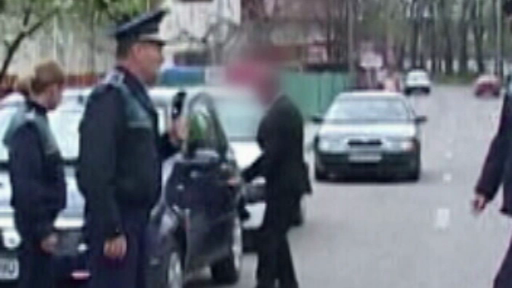 Telenovela pe strazile din Pitesti. Un barbat si o femeie au pregatit o ambuscada sotilor infideli