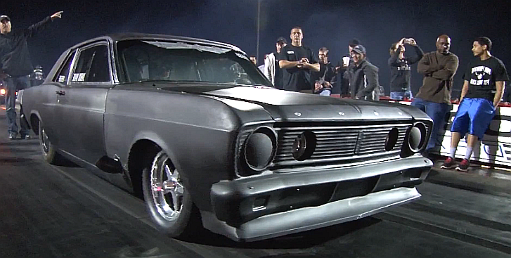 Asta-I cea mai tare “rabla”! Are 2.600 de cai putere si face o liniuta in 4 secunde!