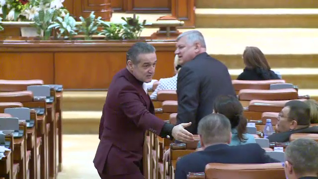 Spectacolul facut de Becali in Parlament de Sf. Gheorghe.De ce a platit hotii care i-au furat masina