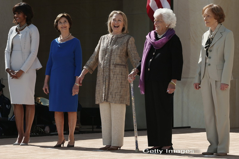 Barack Obama, alaturi de patru fosti presedinti americani, intr-o fotografie rara