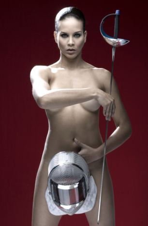 FOTO. Cum a pozat ministrul sporturilor din Venezuela. "Numai cand esti goala poti sa fii tu insati"