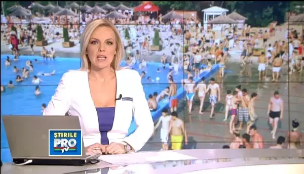 CLIPUL ZILEI: N-au ajuns la mare, dar au invadat strandurile si piscinele. Cum petrec tinerii in minivacanta de 1 Mai