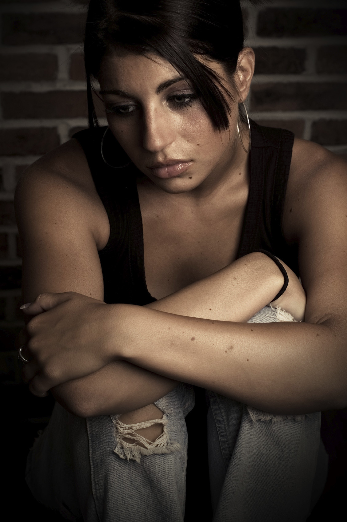 Ororile prin care a fost obligata sa treaca de mama ei. A nascut la 16 ani, desi era virgina