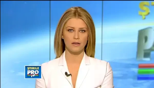 Doua TIR-uri s-au ciocnit in judetul Alba. Unul dintre soferi a fost proiectat din cabina sub roti