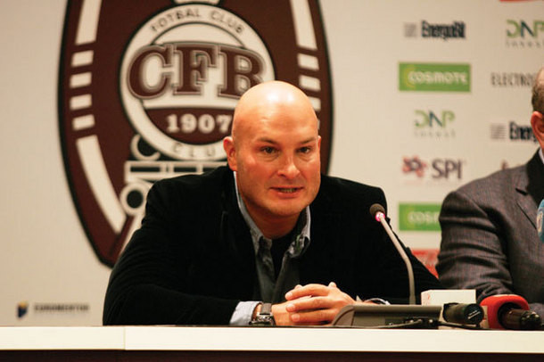 CFR vrea sa dea marea lovitura pentru sezonul viitor. Ce antrenor de milioane a ofertat Paszkany