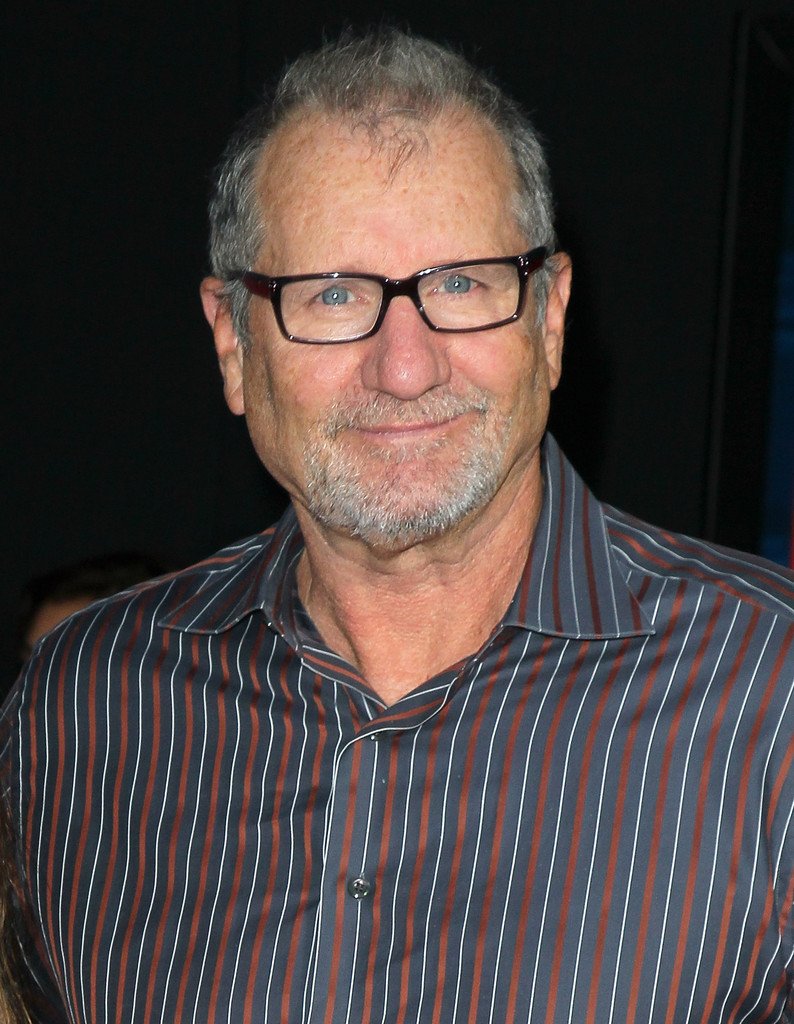 ed o'neill - 6