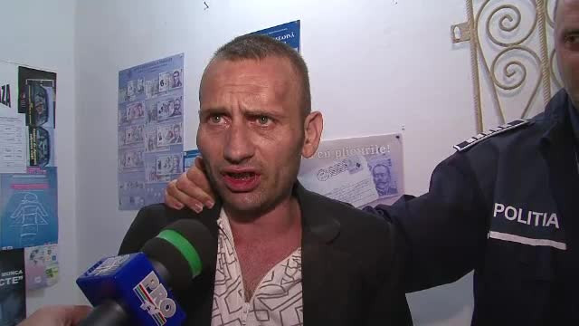 Barbat din Dambovita, in stare grava, dupa ce a fost injunghiat de un prieten de pahar