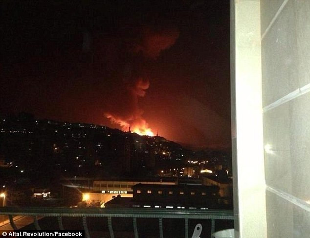 Obama refuza sa comenteze atacul Israelului din Siria. "Au dreptul sa se protejeze de Hezbollah"