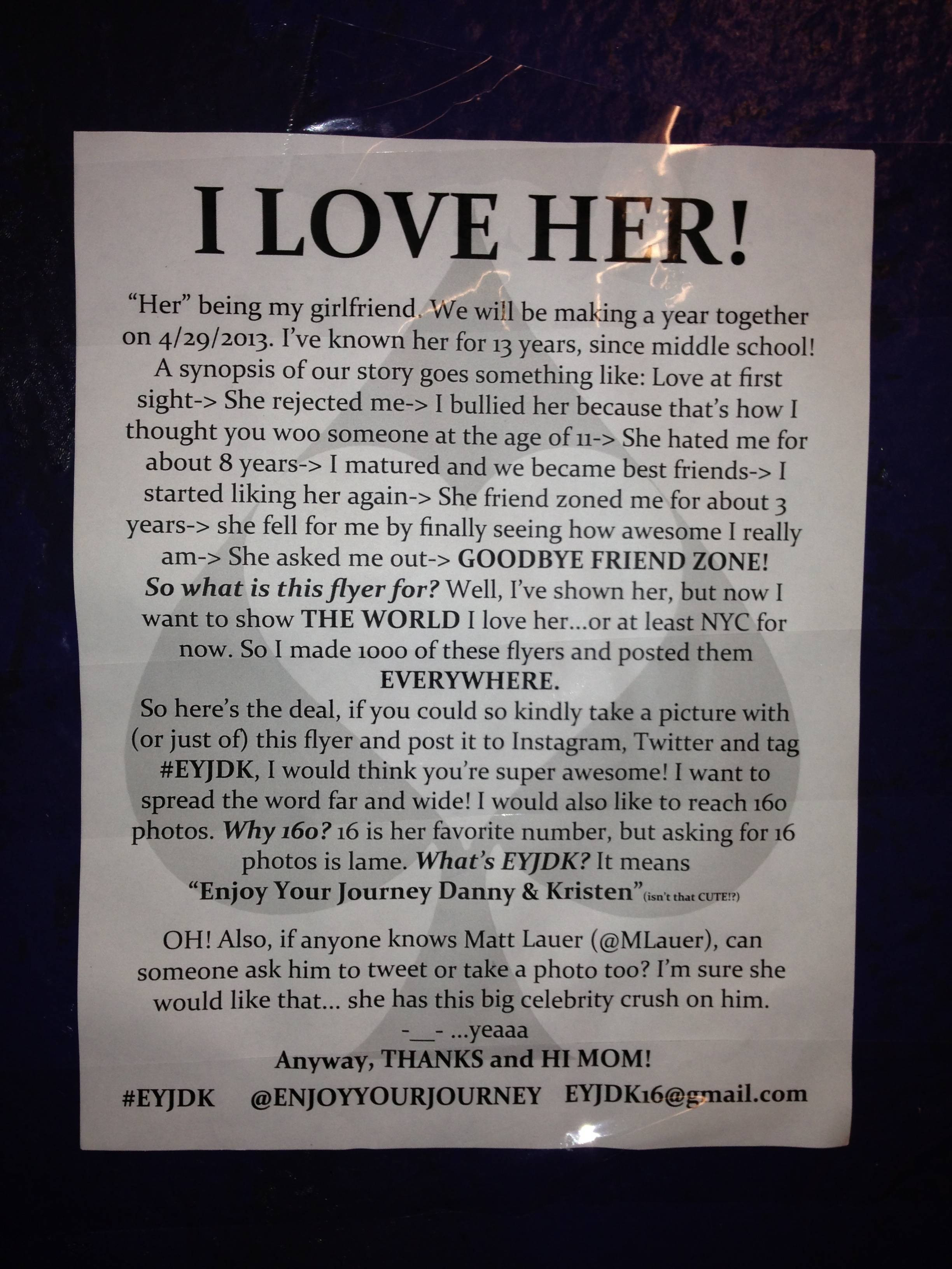 FOTO. Ce surpriza i-a facut un student iubitei, la prima aniversare a relatiei lor