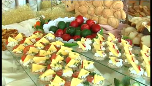 Surpriza pentru romanii aflati in vacanta la mare in Bulgaria. Ce au primit pe masa de Paste