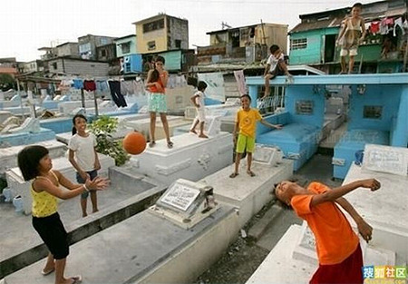 Orasul de sub pamant: Topul celor mai ciudate orase din lume! FOTO