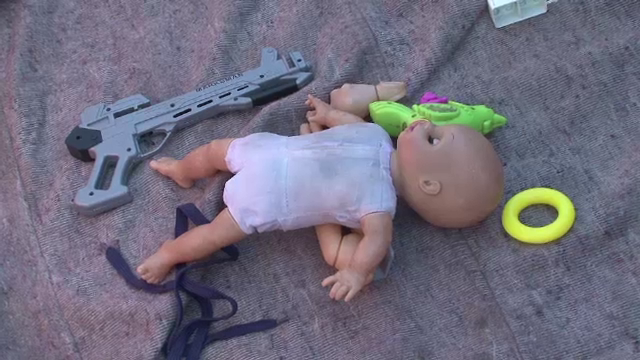 Cazul revoltator al unui copil autist din Braila. Mama lui e suspectata ca i-ar fi provocat moartea