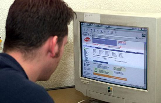 Saraci, dar cu net acasa. Guvernul va conecta la internet peste 780 de localitati din zonele rurale defavorizate