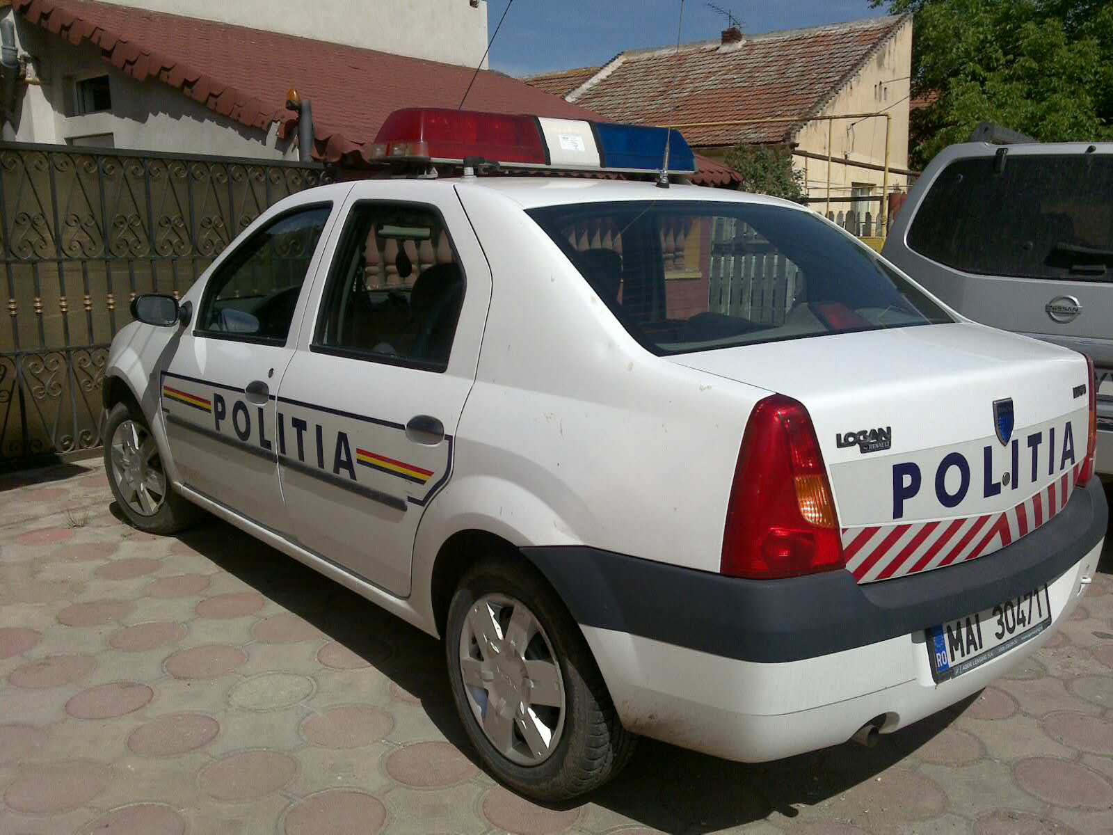 Urmarit international pentru inselaciune, prins in Maramures