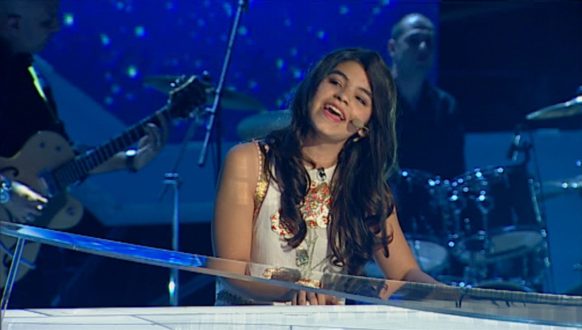 FINALA ROMANII AU TALENT. Diana Caldararu a emotionat juriul cu o piesa legendara