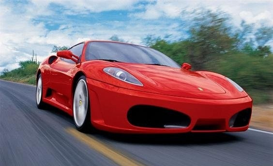 Ce mai ramane dintr-un Ferrari care se face praf la 300 km/h?