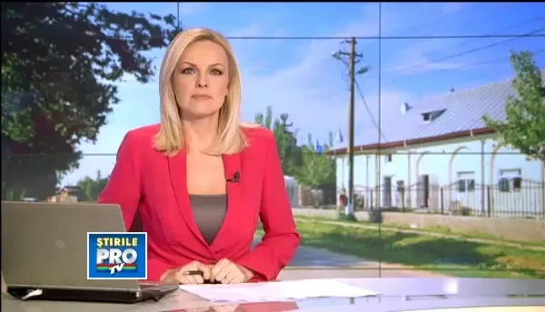 Basescu, in vizita la Pestera. Replica data unei mame la intrebarea: Vedeti ce copii fumosi avem?