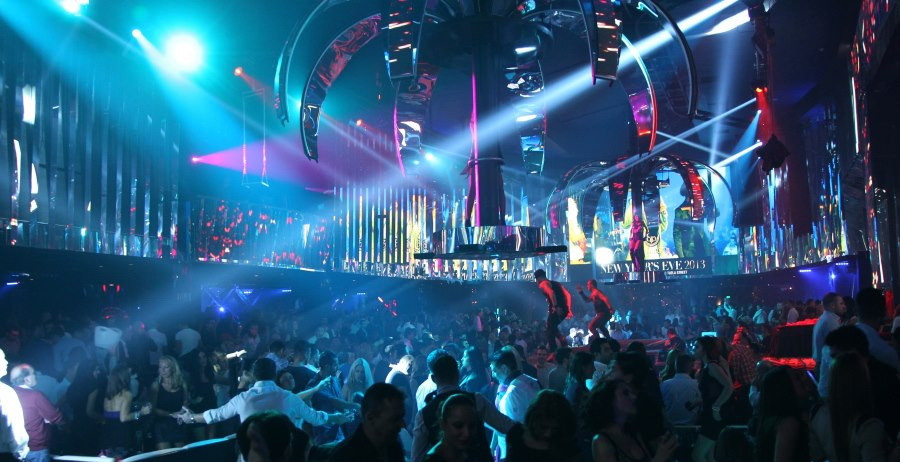 Incaierare in Clubul Bamboo din Capitala. Doi cetateni bulgari s-au batut din cauza unei fete