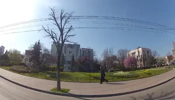 Risipa, boala sanatatii - 2. Spitale unde mancarea are acelasi drum cu al gunoiului. Medicamente cumparate in stocuri mari, dar care expira repede