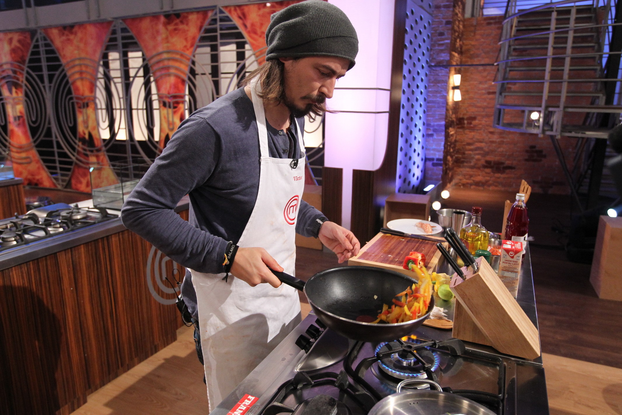 MASTERCHEF, sezonul 2. Ce concurenti au parasit competitia