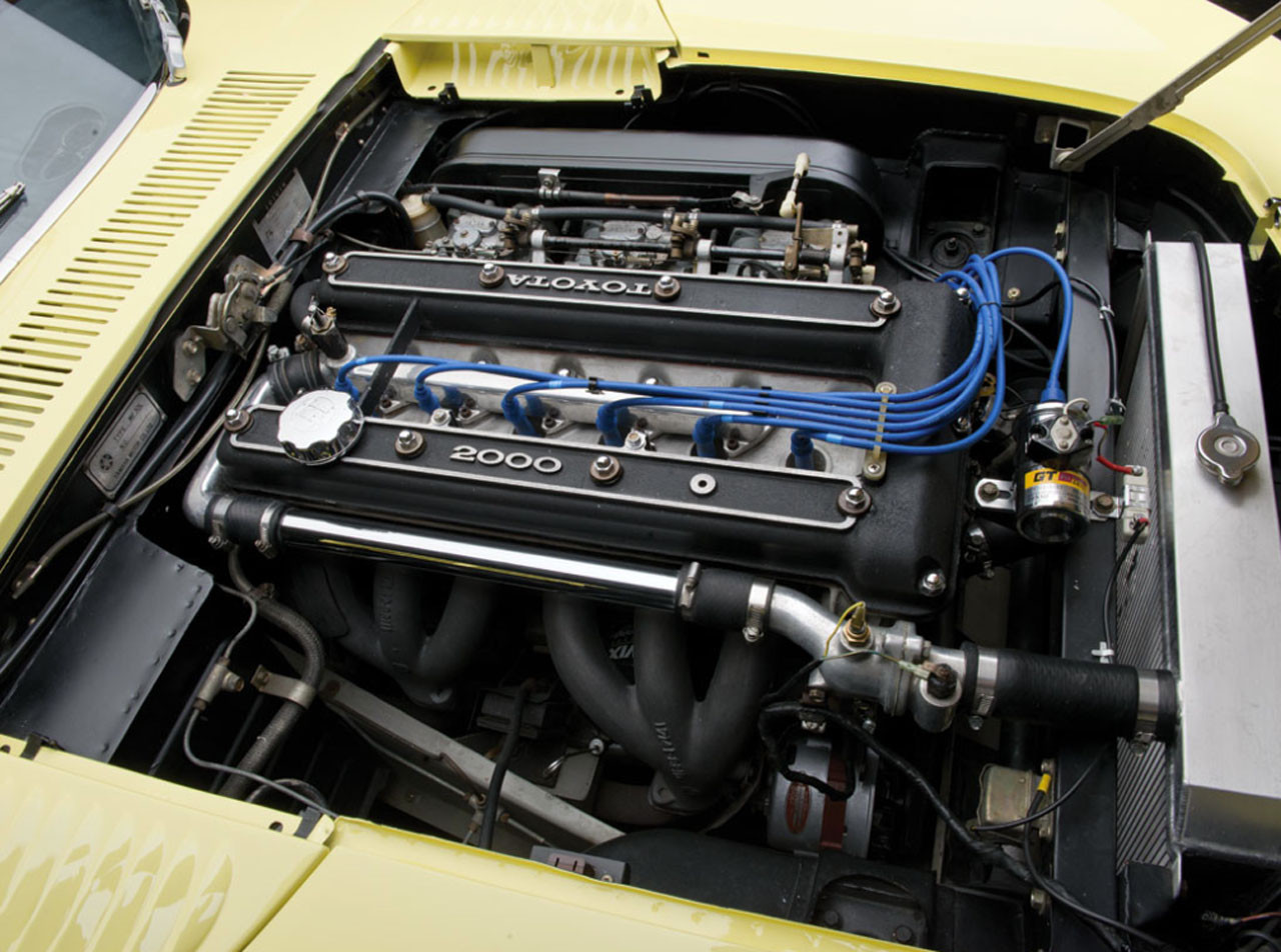 Super licitatie: a costat cat un Logan SH si a dat-o pe patru Ferrari noi. Galerie foto