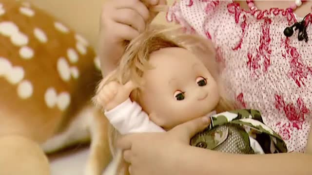 Avertisment dur al specialistilor europeni. Substantele care provoaca pubertatea precoce a copiilor