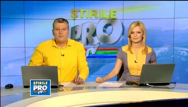 Paznicii stanelor s-au intrecut nu in vigilenta, ci in frumusete, la expozitia canina de la Bistrita