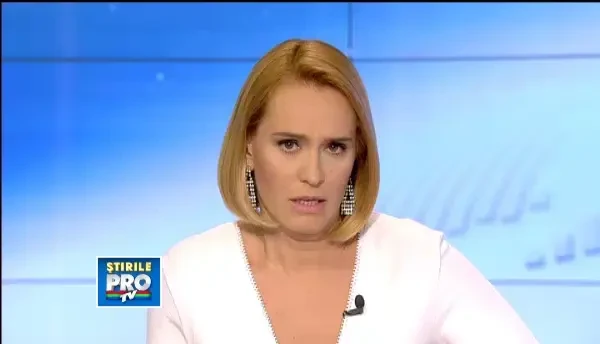 Cladirea din Centrul Istoric care s-a prabusit se afla langa imobile considerate