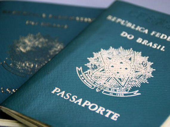 Un minor a incercat sa iasa din tara cu un pasaport eliberat de autoritatile franceze.Al cui era documentul de calatorie