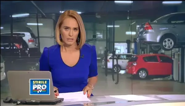 Inscenau accidente cu masini de lux si incasau ilegal politele de asigurare. Ce i-a dat de gol