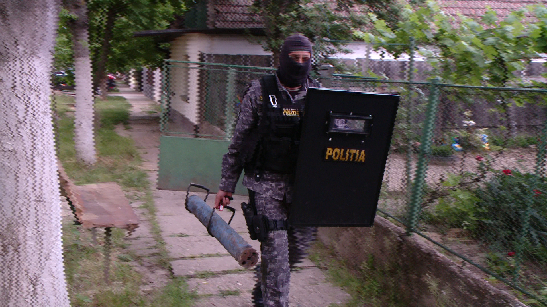 Descinderi in vestul tarii intr-un dosar de evaziune fiscala. Prejudiciul este de peste 350.000 lei