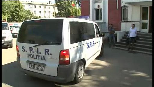O tanara de 29 de ani sustine ca a fost sechestrata de directorul unei mari companii de transport
