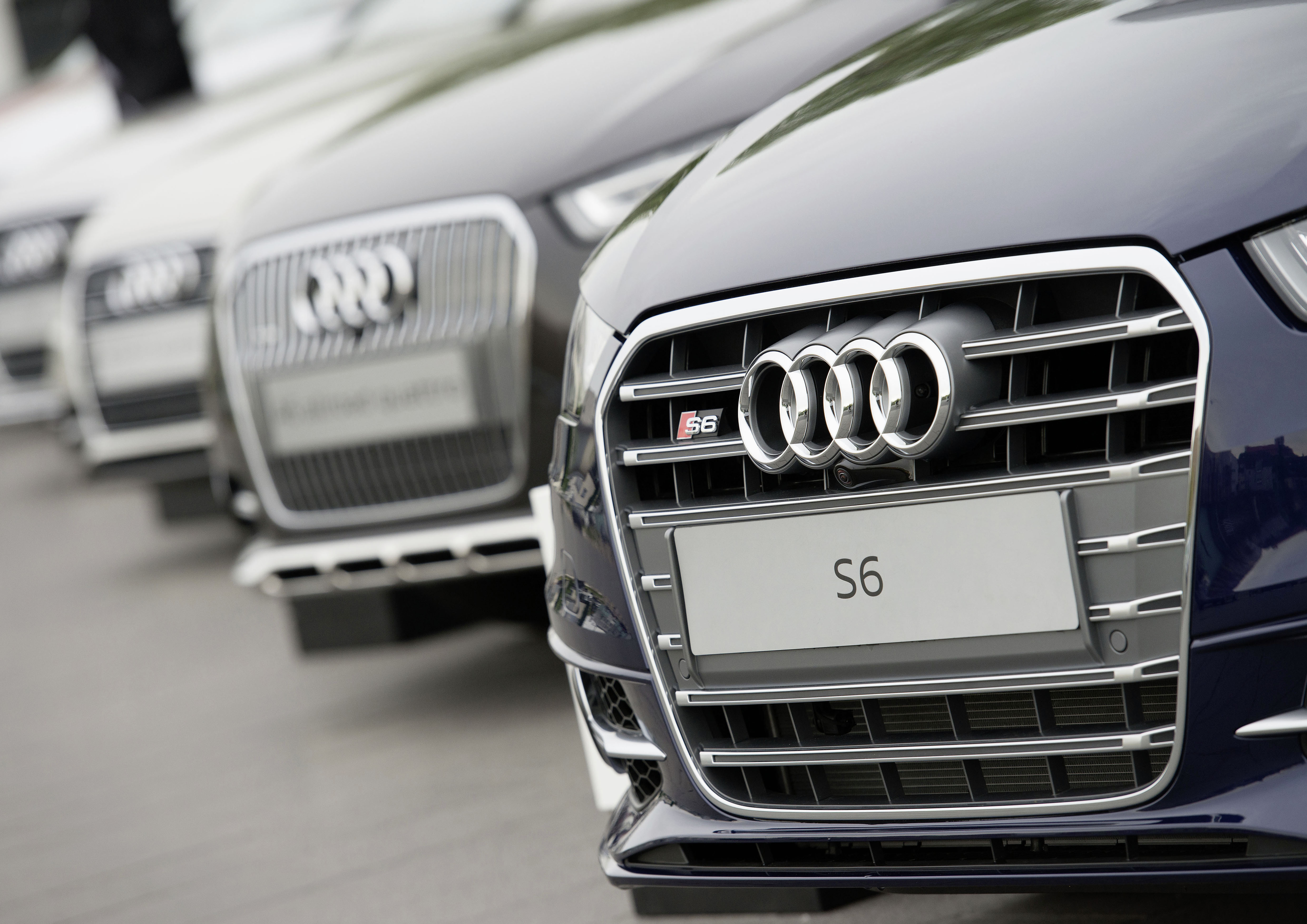 Cum arata 100 de ani de istorie Audi intr-un singur minut! VIDEO