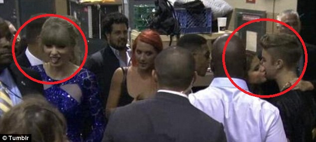 "Ii venea sa vomite". Reactia unei vedete cand Justin Bieber a fost sarutat de fosta iubita