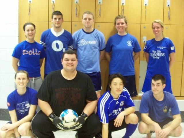 Colegii din echipa de fotbal ii ziceau "grasul trupei". Acum, fetele si-ar dori sa le scoata in oras