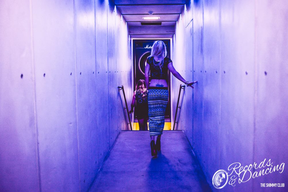 Clientele unui club de noapte, revoltate cand au aflat ce se intampla in toaleta femeilor