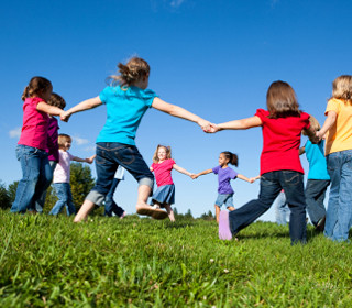 Elevii clujeni cu deficienta de vedere vor participa la un turneu international de goalball in Polonia