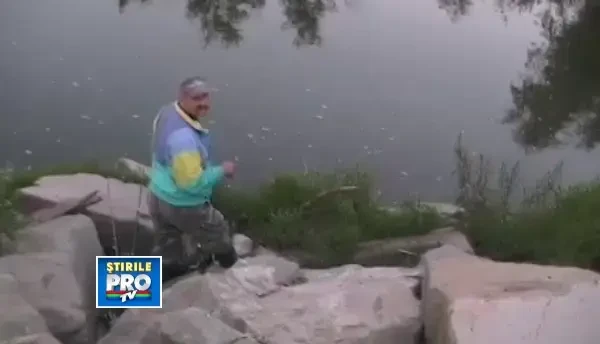 Risca sa ajunga dupa gratii dupa ce au pescuit ilegal