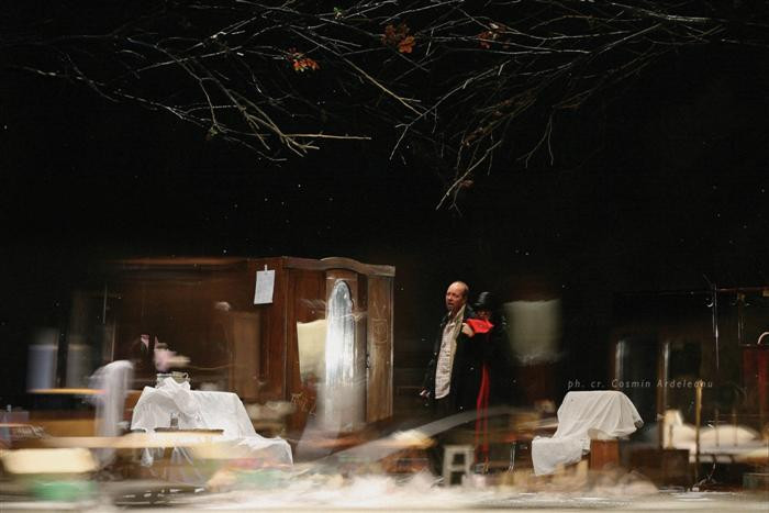 Ingropati-ma pe dupa plinta