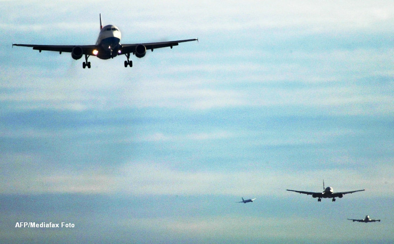 Avion cu 300 de pasageri, escortat de avioane militare deasupra Londrei."A fost un incident la bord"