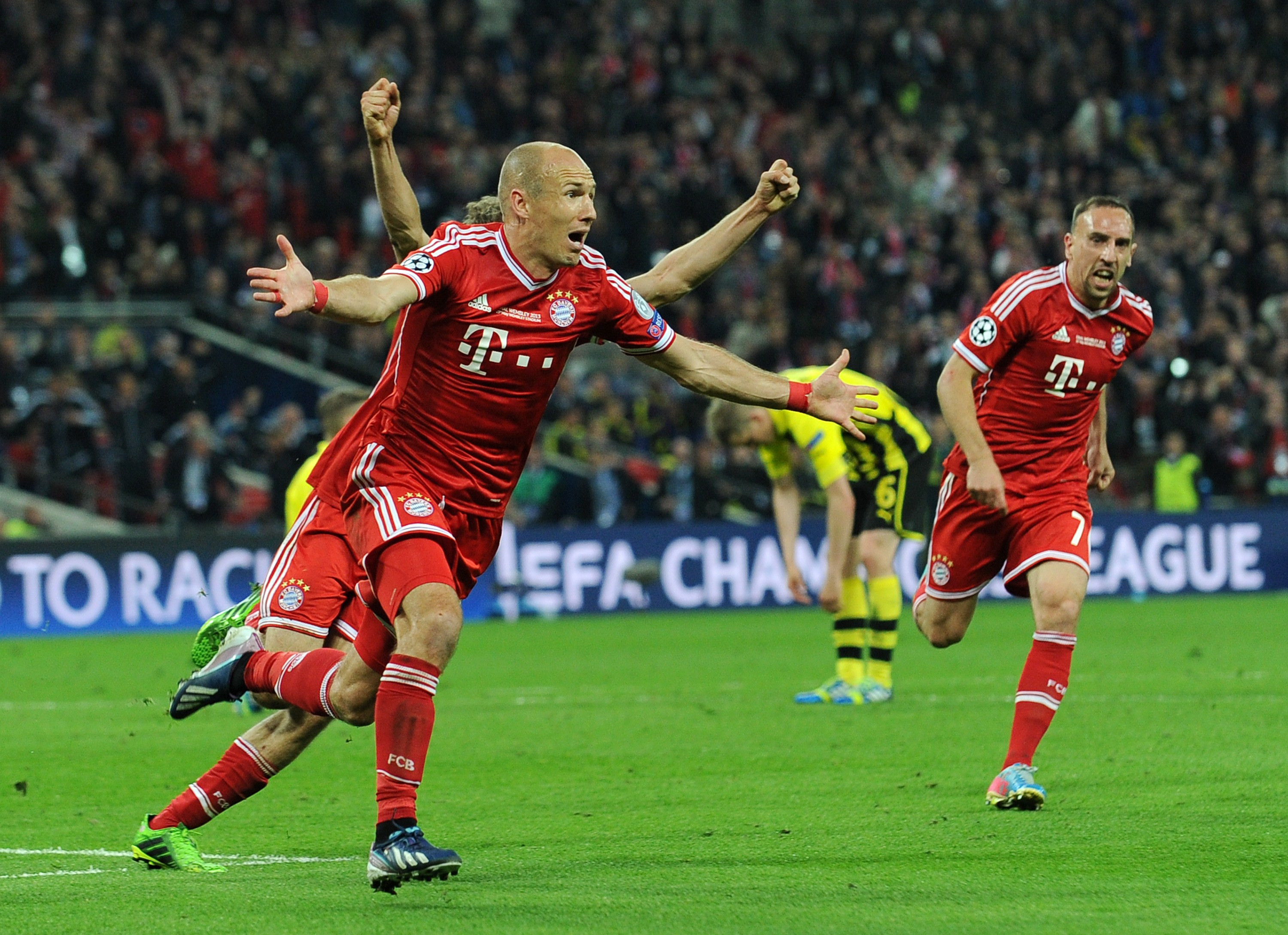 FINALA LIGII CAMPIONILOR: Borussia Dortmund - Bayern Munchen 1-2. Bayern este regina Europei